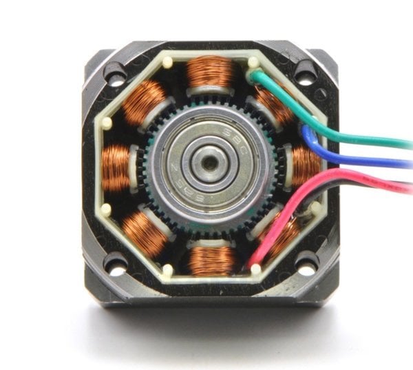 Nema 8 4Pin Step Motor 20x30mm 15mmŞaft H/Bi 1.8C 180 g-cm 600 mA 3.9V 200 Adım